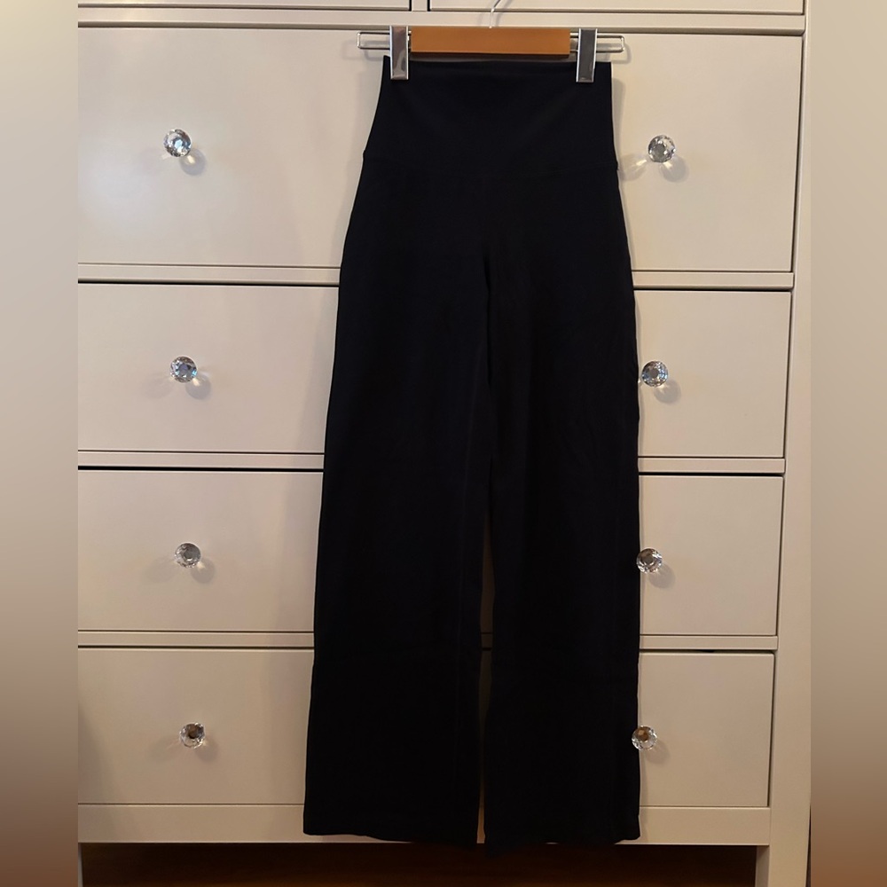 TNA Action Atmosphere Wide Leg Hi-Rise Legging